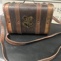 Vintage Harry Potter Wood Trunk Purse