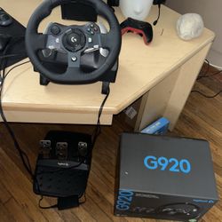 Logitech G920 Racing Wheel And Pedals 