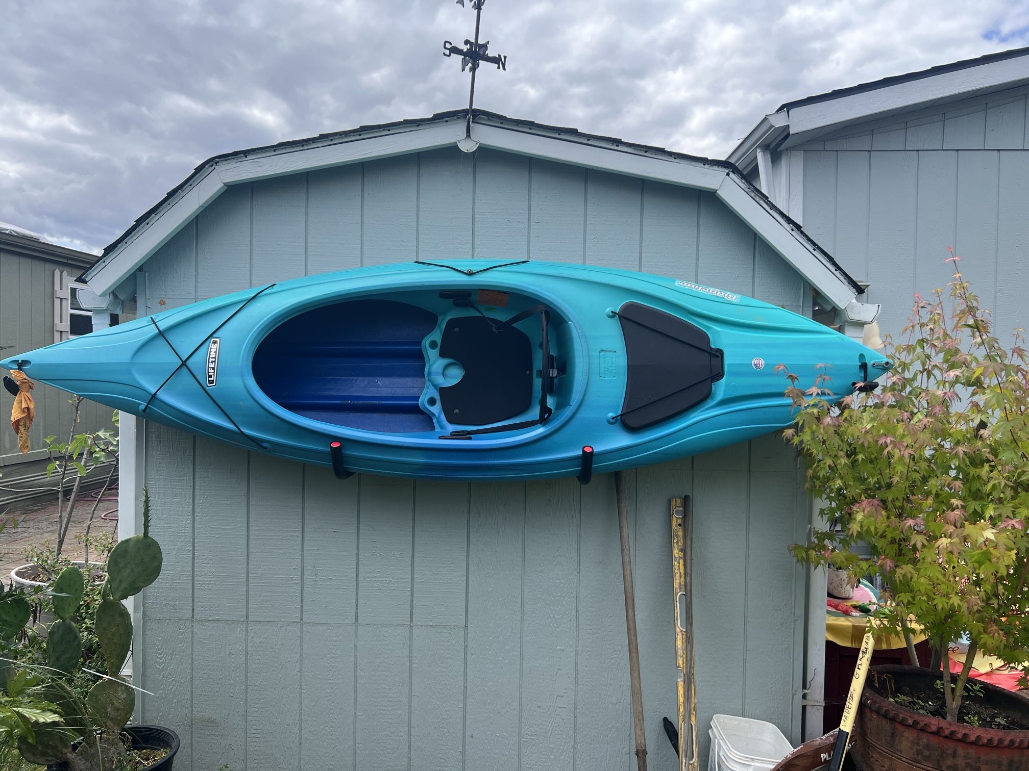 LIFETIME RIDGELINE 98 SIT IN KAYAK