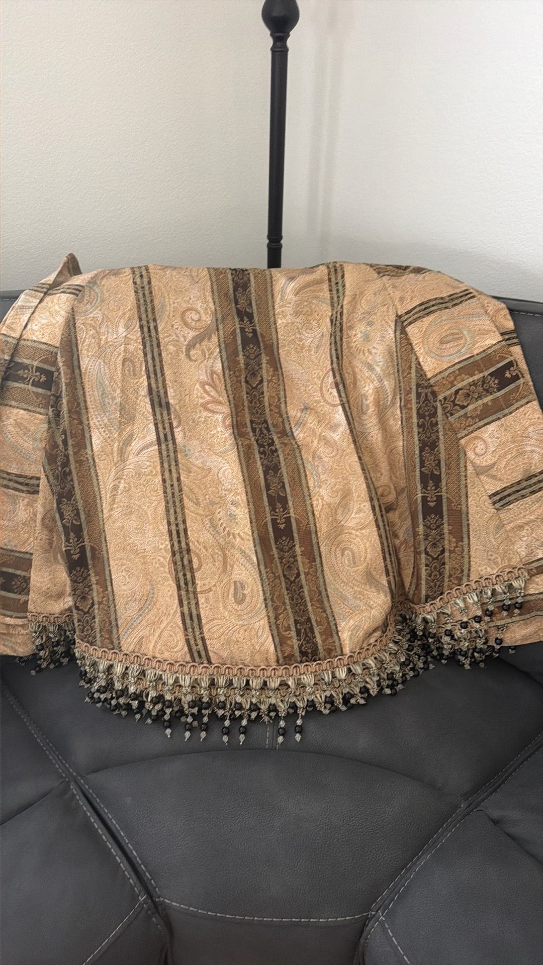 Valance Curtain window