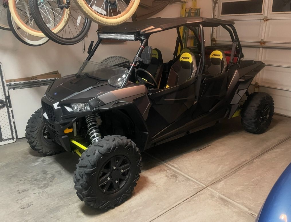 1/4 Plastic RZR Windshield 