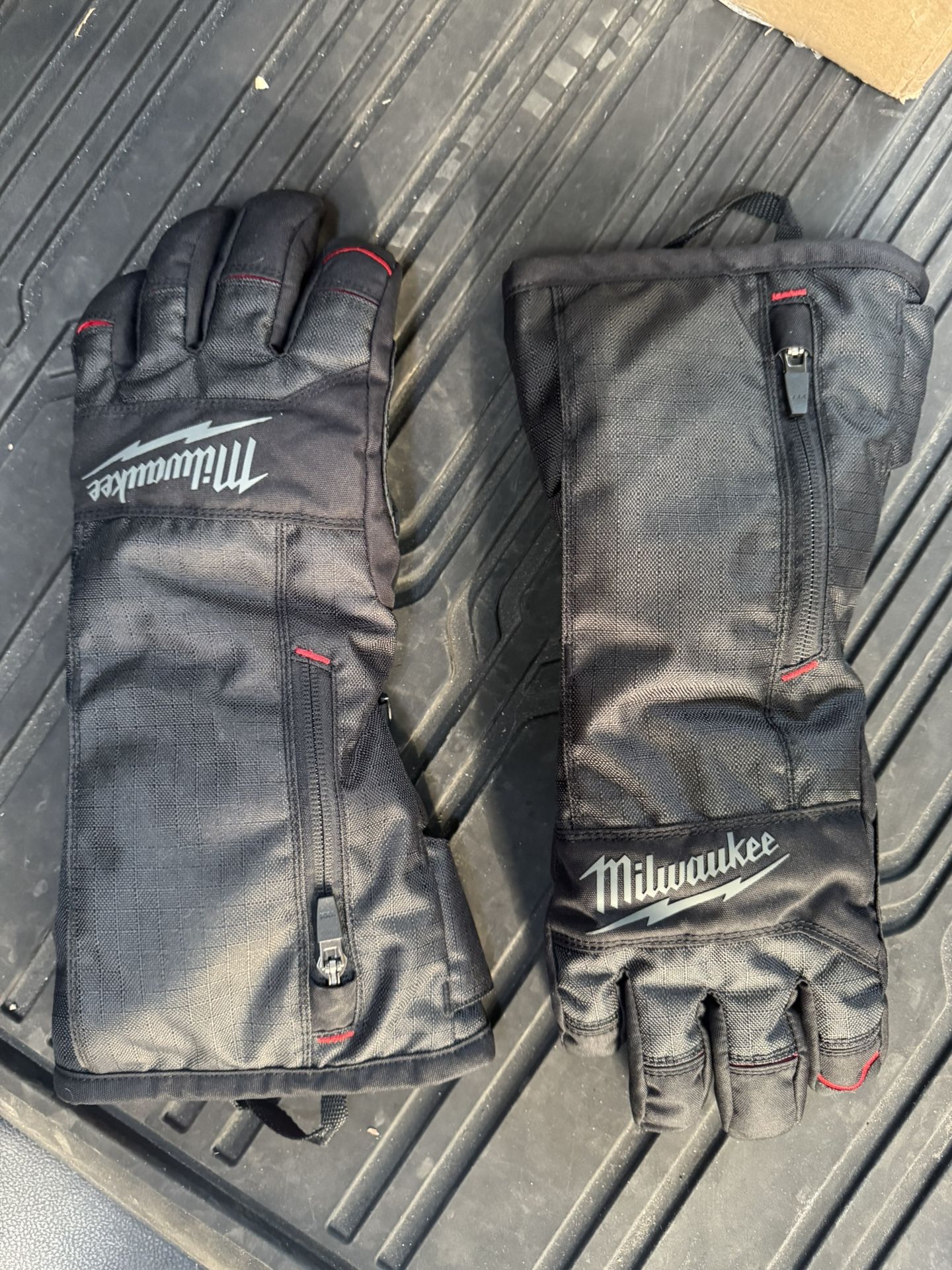 Open Box NEW Milwaukee Electric Heated Gloves
