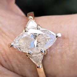 Vintage 1.65 Carat Marquis Shaped Diamond Ring