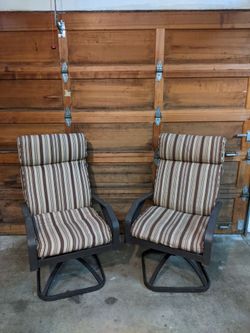 Pair of Patio Swivel Rocker Chairs with Cushions