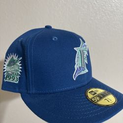 Hat Size 7 3/8