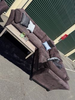 Cindy Crawford Sectional Sofa - Couch