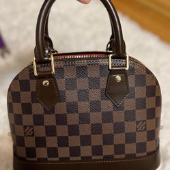 Louis Vuitton Alma BB