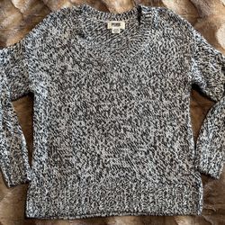 Victoria Secret Pink Sweater Size Medium 