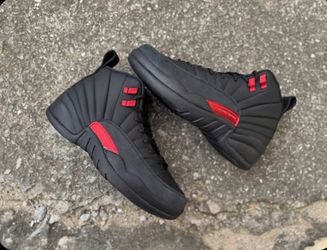 Retro 12’s bloodlines Size 10