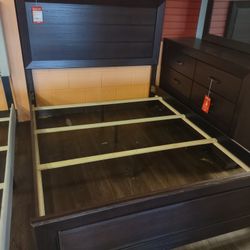 Quality Bed Frame In Eastern King  Or California King  On Special Sale For $299 Don't Miss