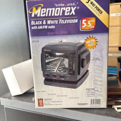 Memorex  5.5" Black & White Portable Television w/ AM/FM Radio MT0500
