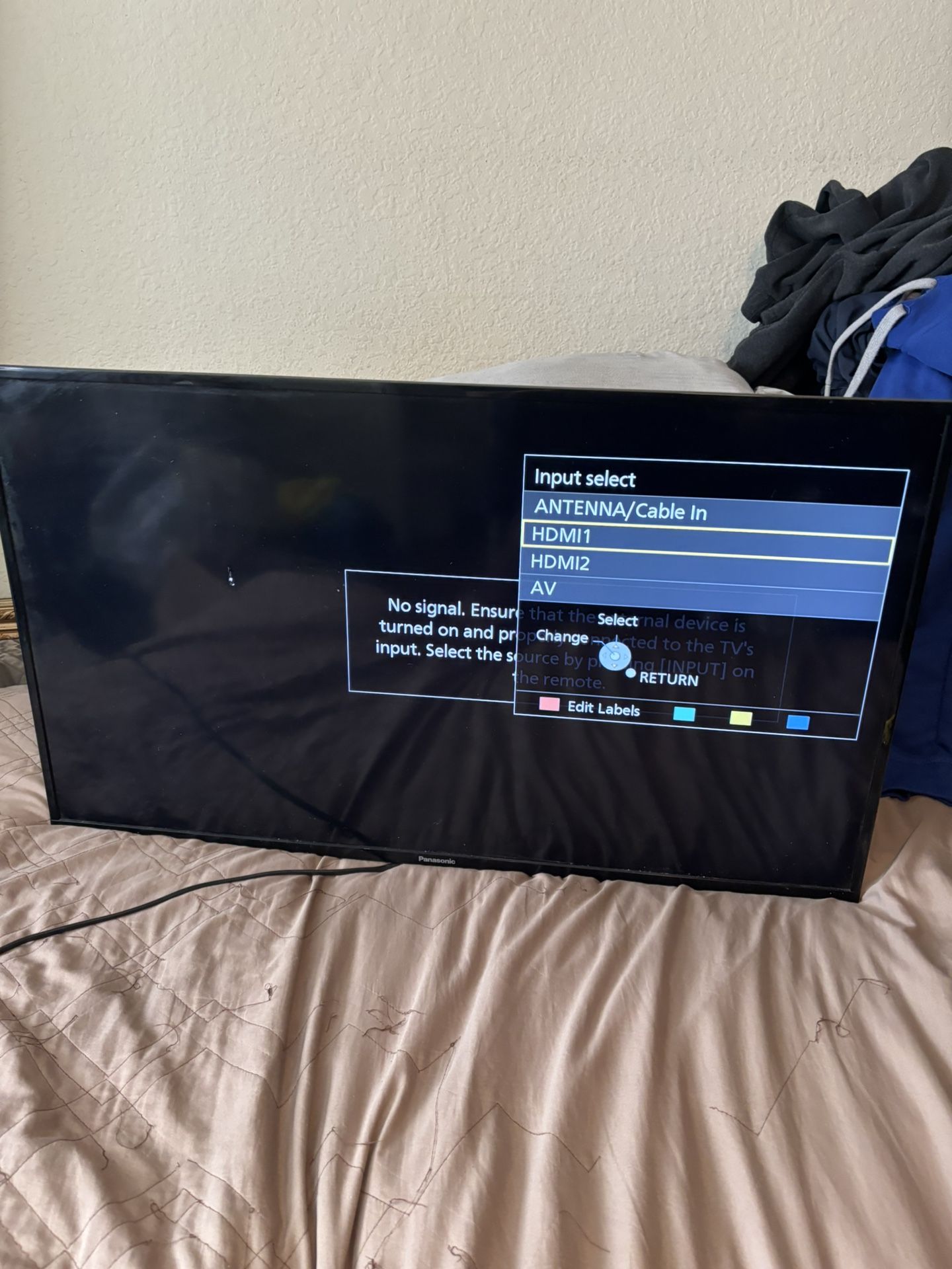 Panasonic LED LCD TV (35” L, 20” H) model number TC-39AS530U ( used)