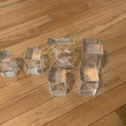 Reduce price on these 6 figurines for tonight