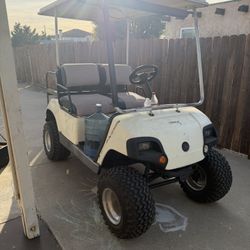 Yamaha Golf Cart