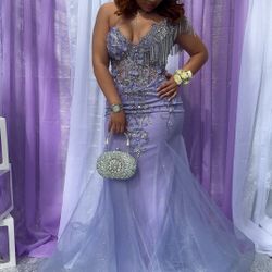 COSTUM PROM DRESS