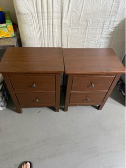 Nightstand pair