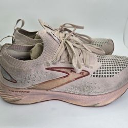Brooks Levitate StealthFit 6 Shoes Women's 6 B Peach Whip Pink Running Sneakers