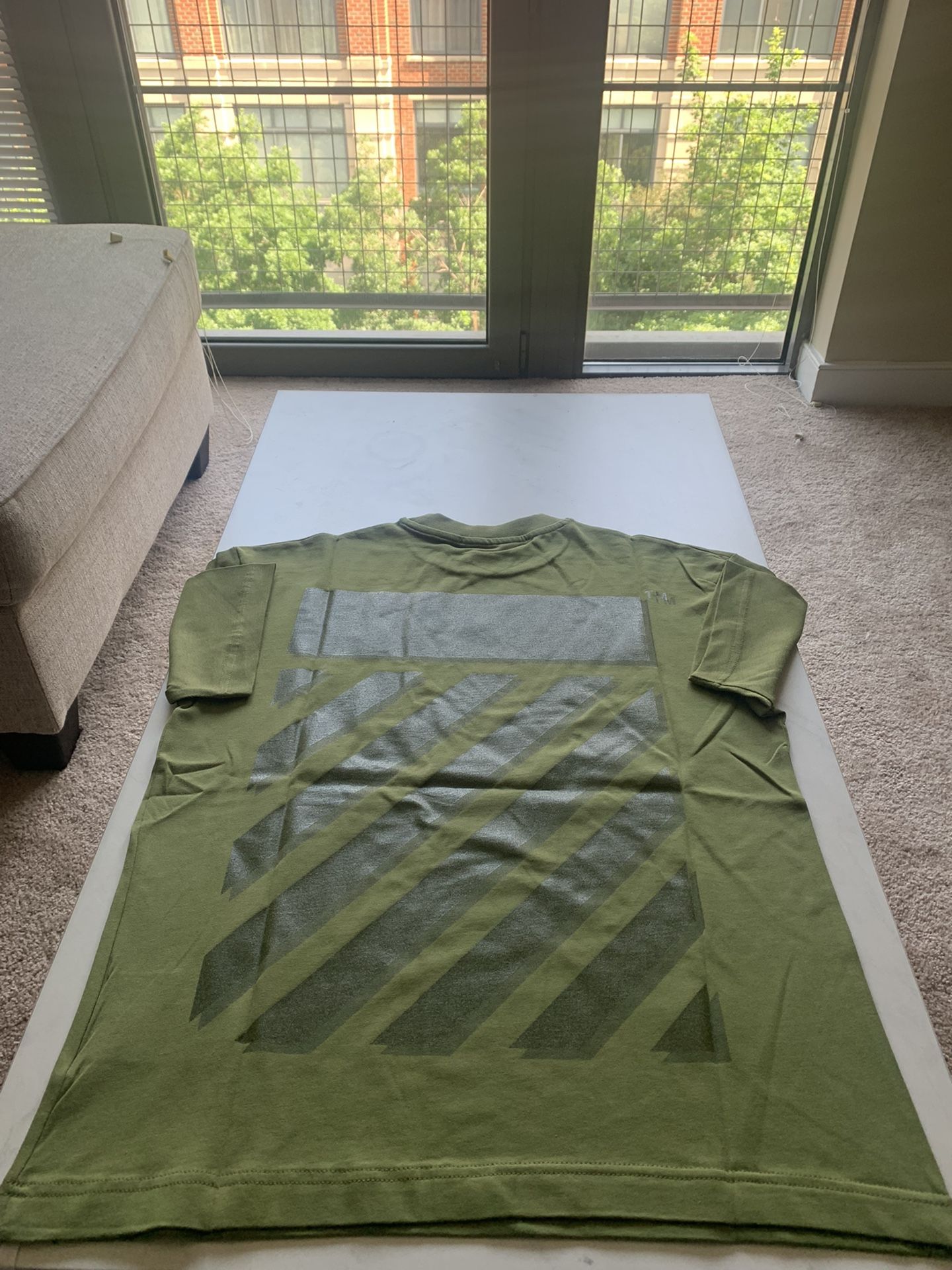 Off-White Glow In The Dark Shirt | Khaki 