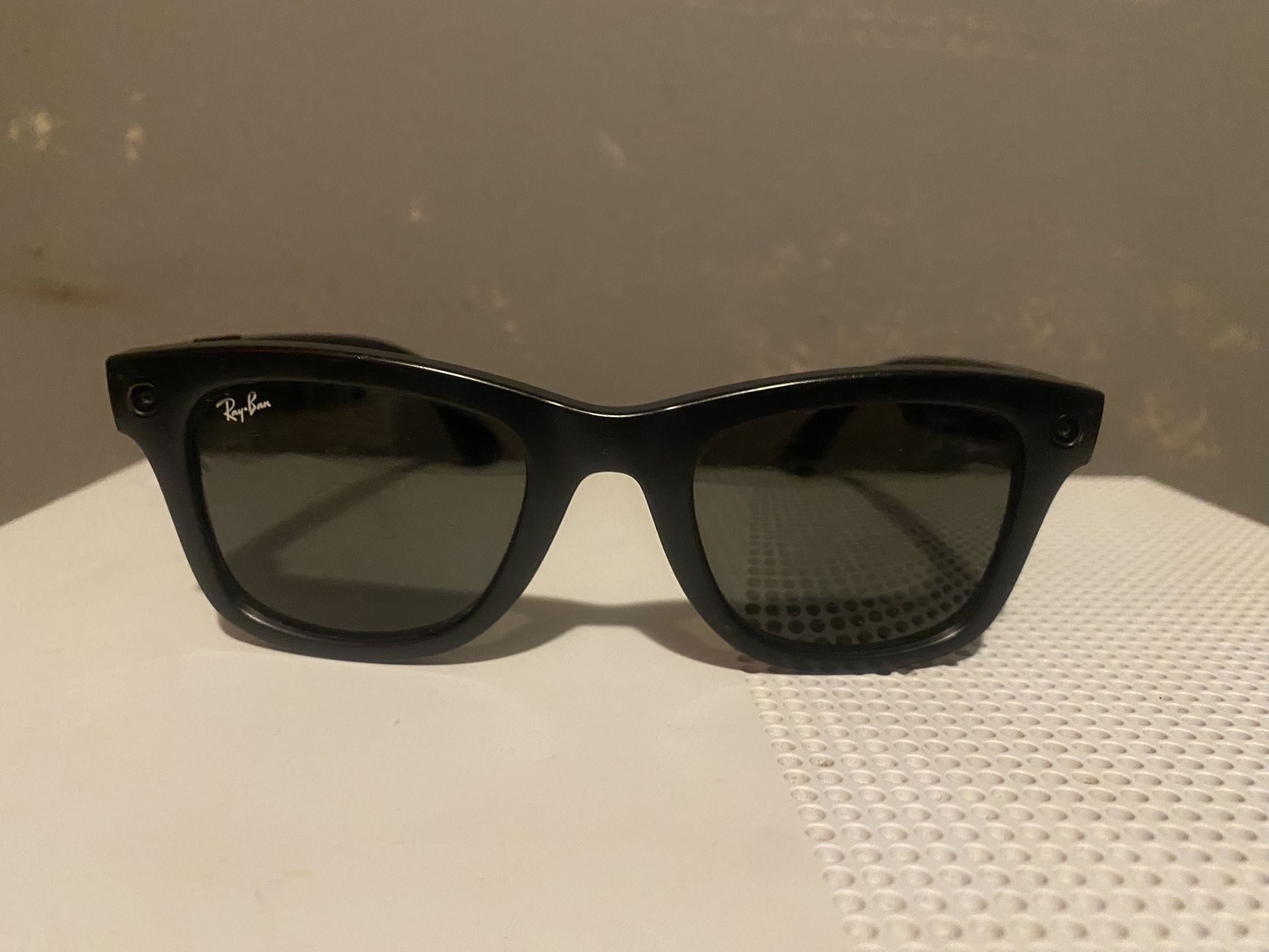 Ray-Ban Meta Wayfarer glasses