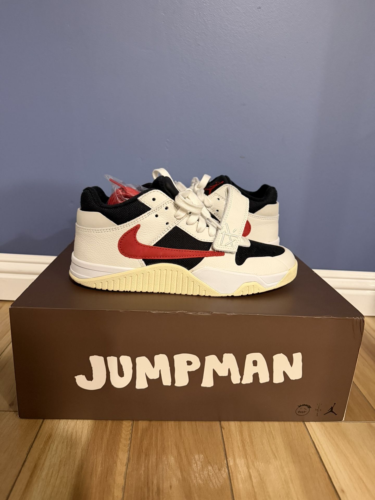 Travis Scott Jumpman Jack Size 8.5