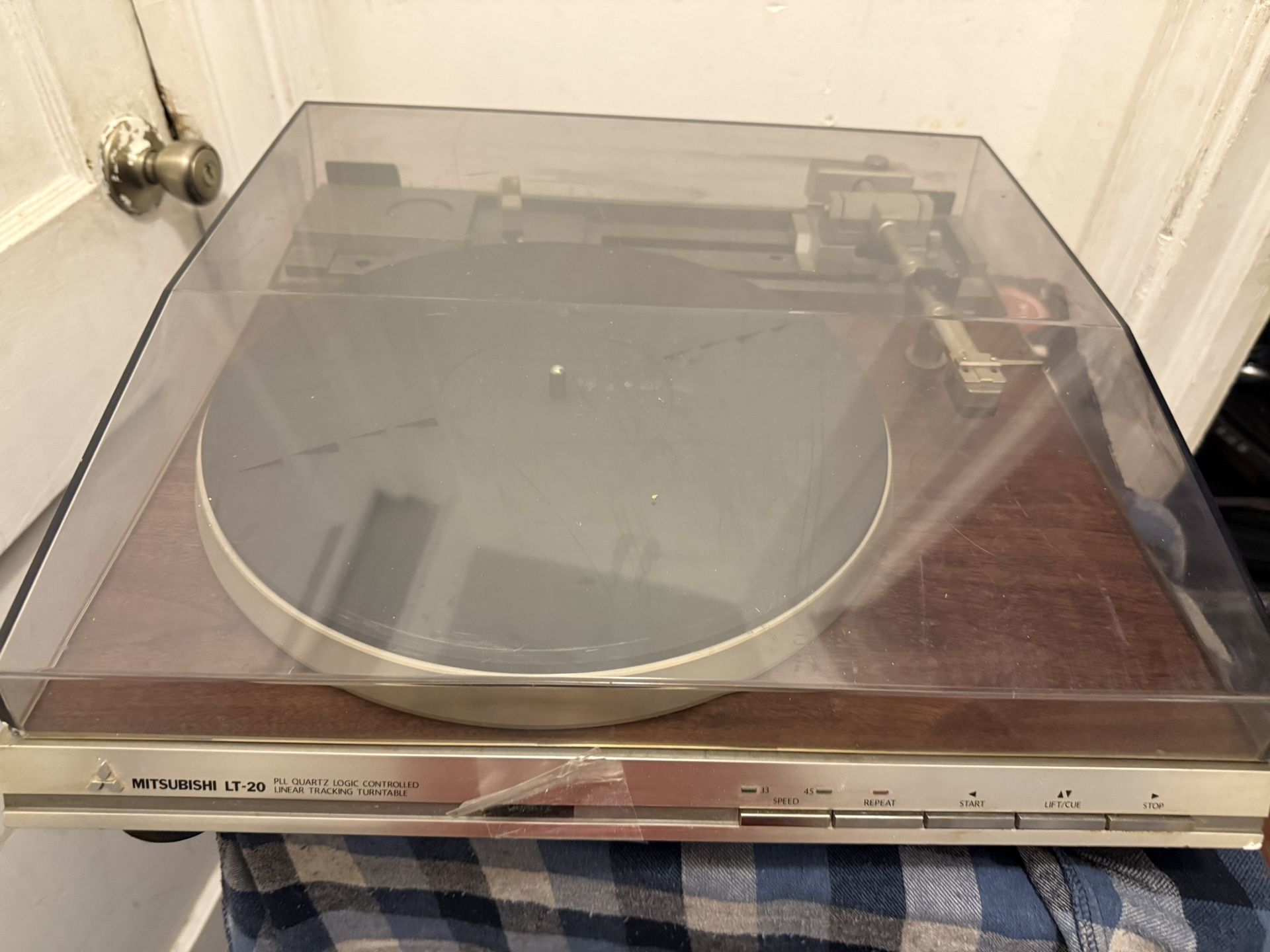 Vintage Turntable