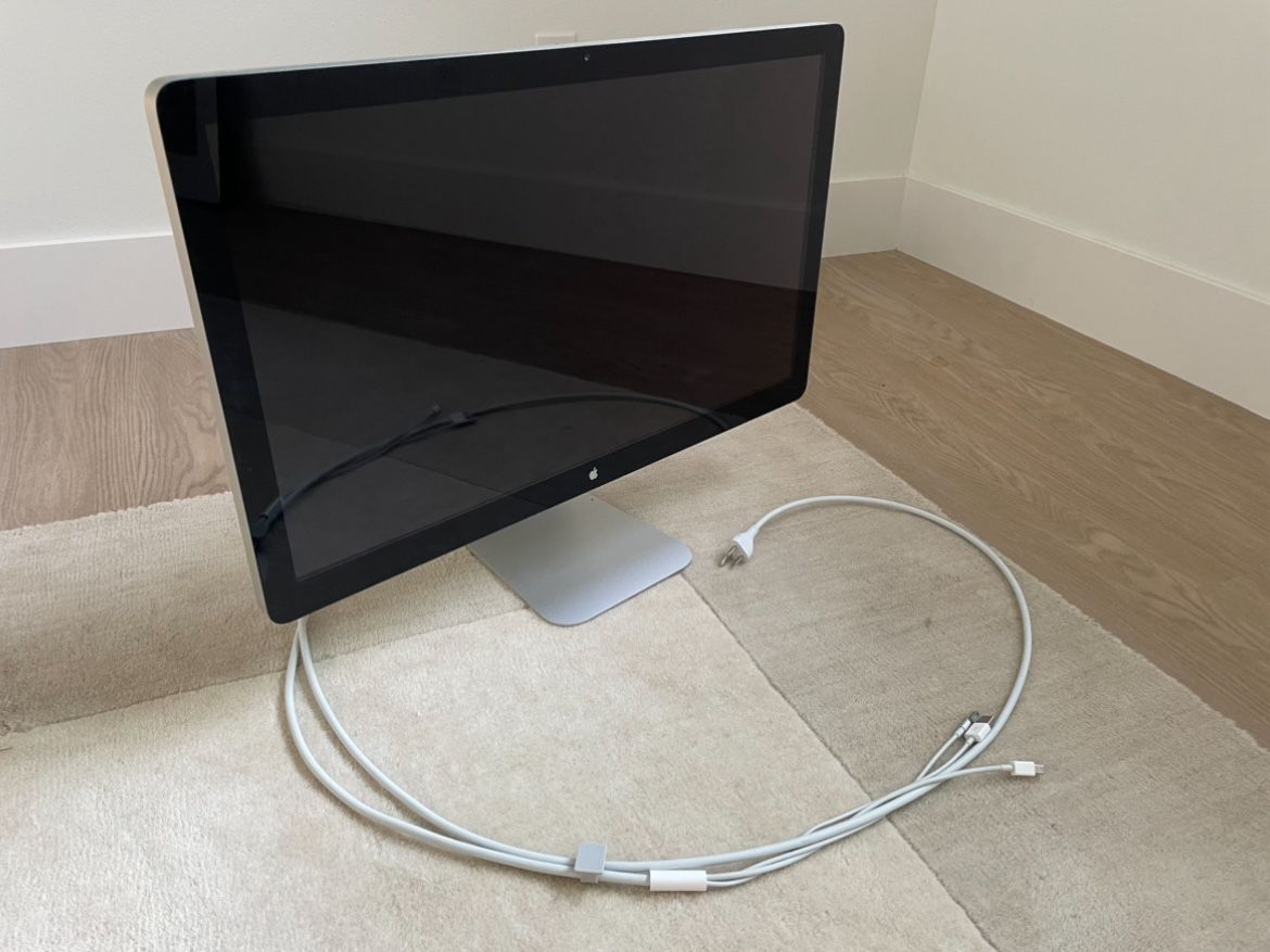 MINT Apple 27" LED Cinema Display Monitor 2560x1440, A1316 MC007LL/A