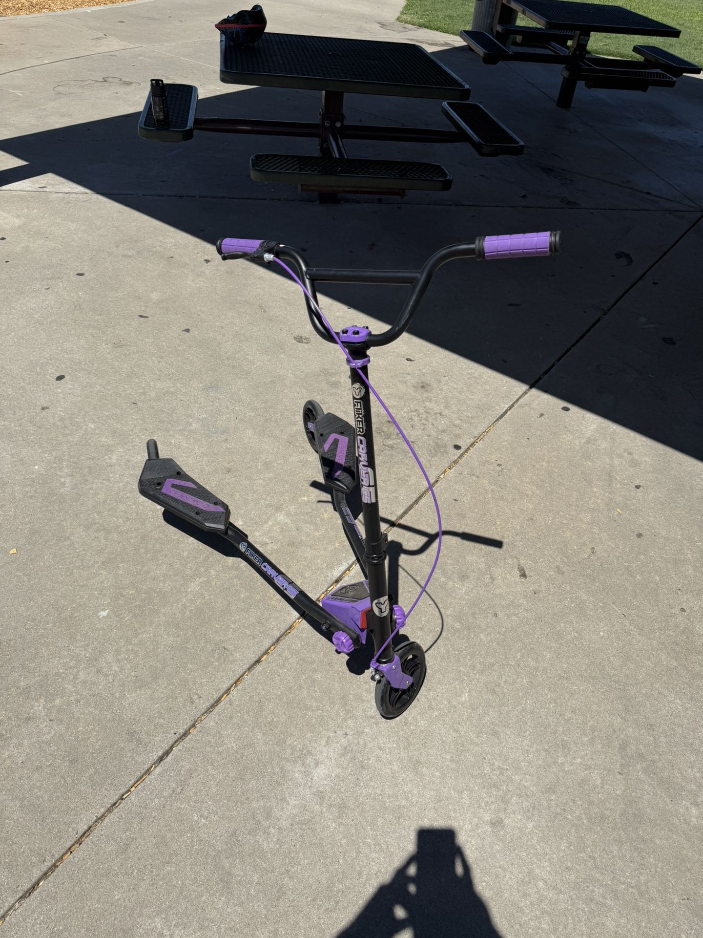 YVolution Y-Fliker C5 Carver Scooter - Purple