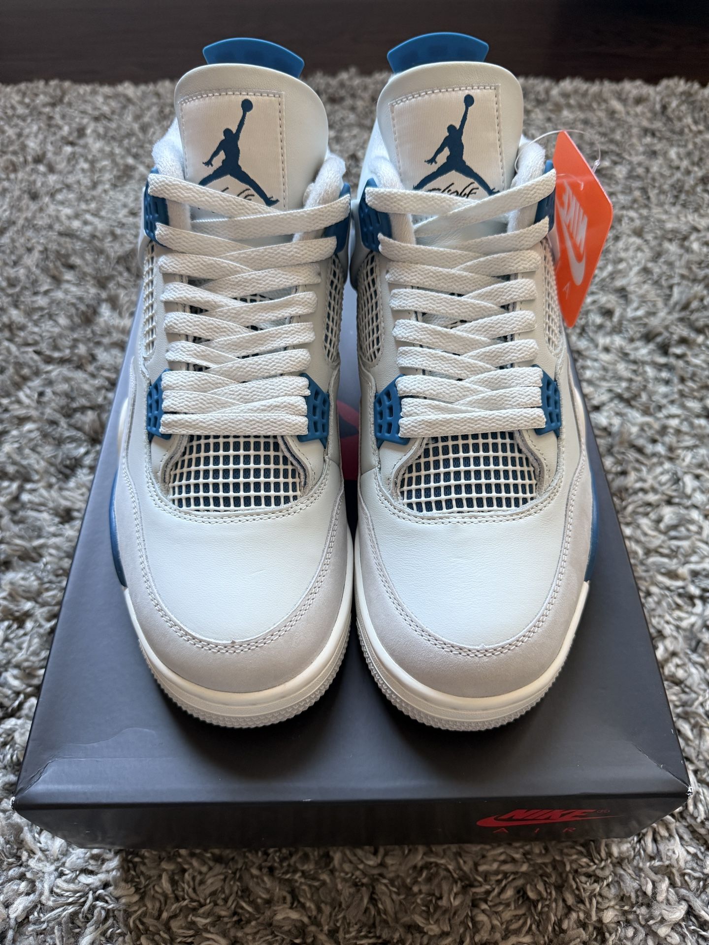 Jordan 4 Military Blue