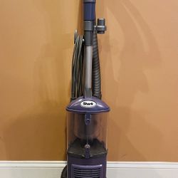 Purple shark Navigator Lift Away With Attachment 