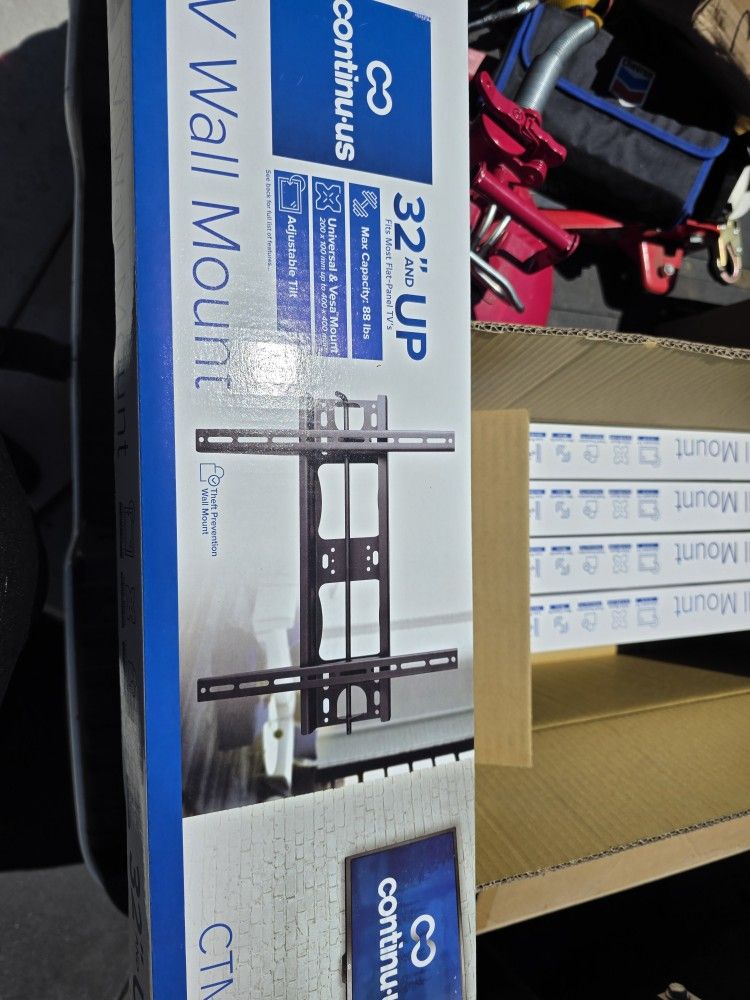 TV MOUNTS