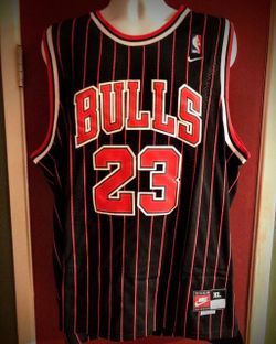 Chicago Bulls #23 Michael Jordan Retro Basketball Jersey -  S, M, L, XL, 2X