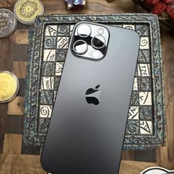 Iphone 16 pro max 128GB unlocked any carrier