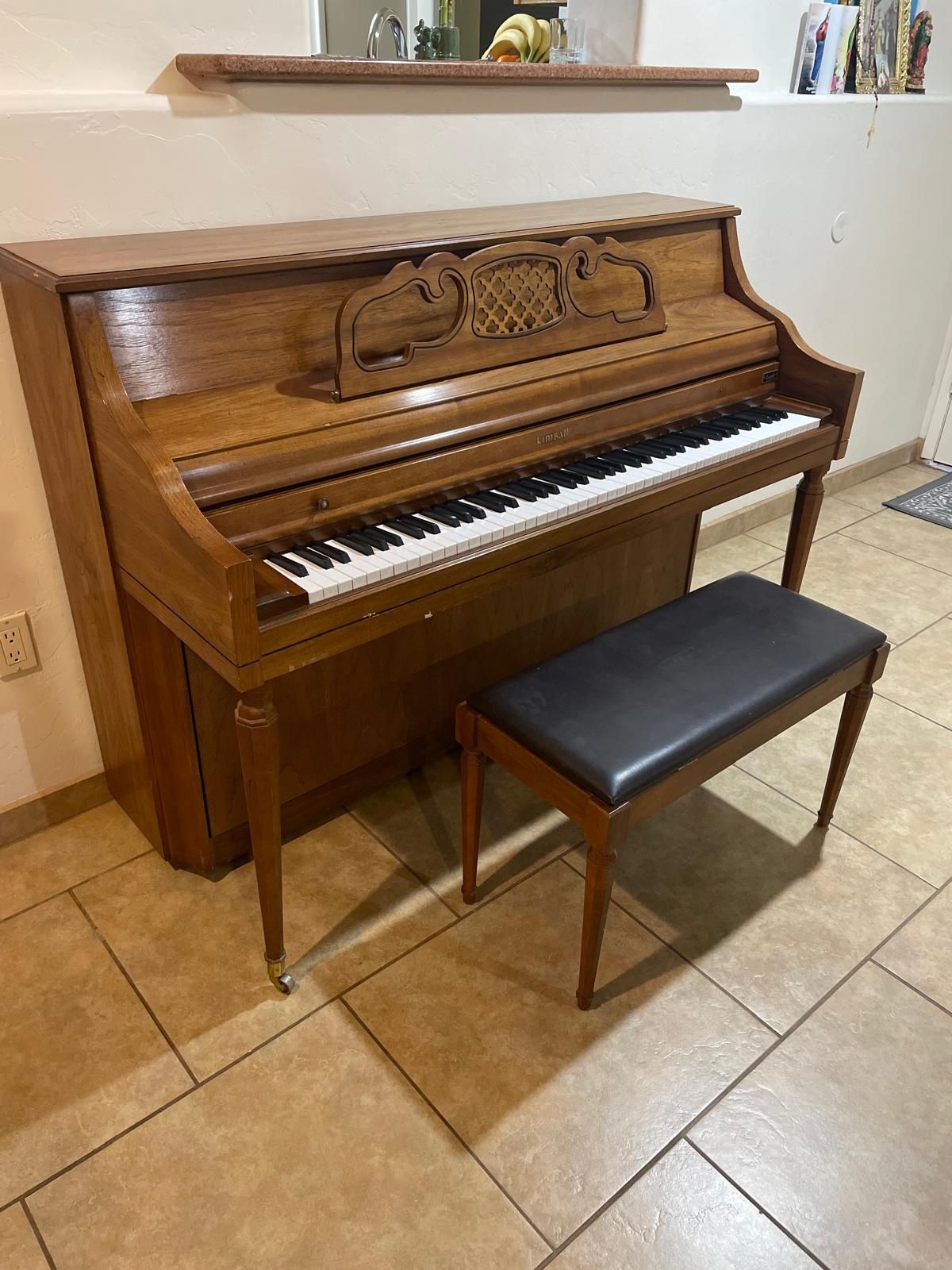 Piano Kimball