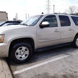 2008 Chevy Suburban Trade or Sell