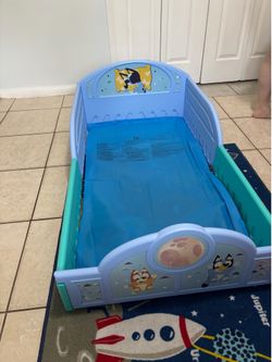Bluey toddler bed