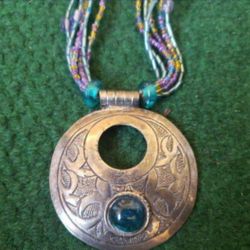 Beautiful CELTIC KNOT PENDANT Necklace Pewter with Sodalite  Beautiful!