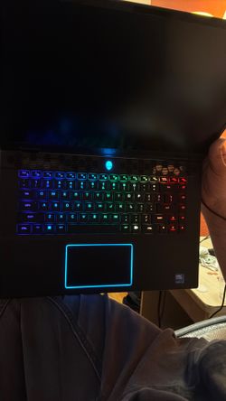 Alienware m16 lab top
