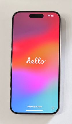 iPhone 15 Pro 128 GB (Natural Titanium)