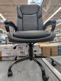 Chair $75 we have 2 NE Philly 2611 Welsh Rd NE Philly no delivery