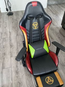 Marvel Iron Man Gaming Chair with footrest