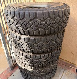275/70/18 Goodyear vendo un set de llantas usadas excelente condiciones de vida las 4 ✅🤩I am selling a set of used tires, all 4 in excellent living c