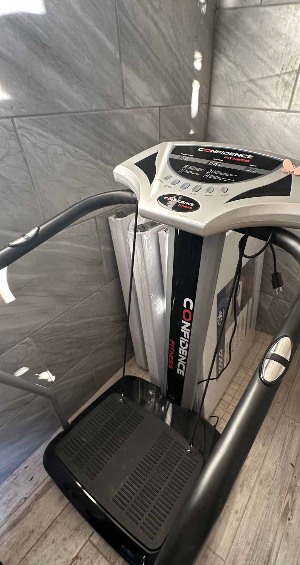 Vibration excercise machine