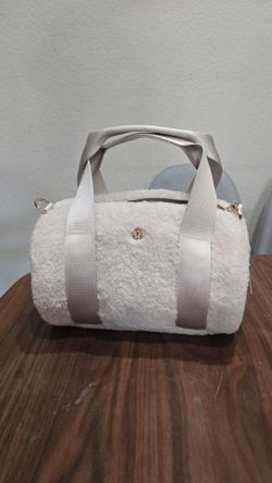 Lululemon mini duffle bag
