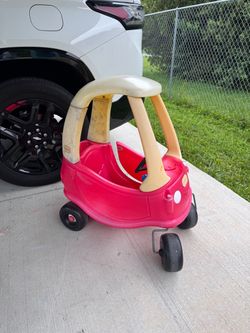 Classic Little Tikes Cozy Coupe