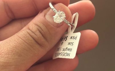 Moissanite Oval ring