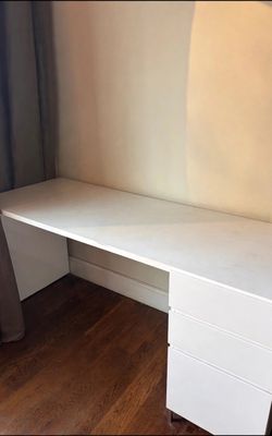 Desk (west elm)