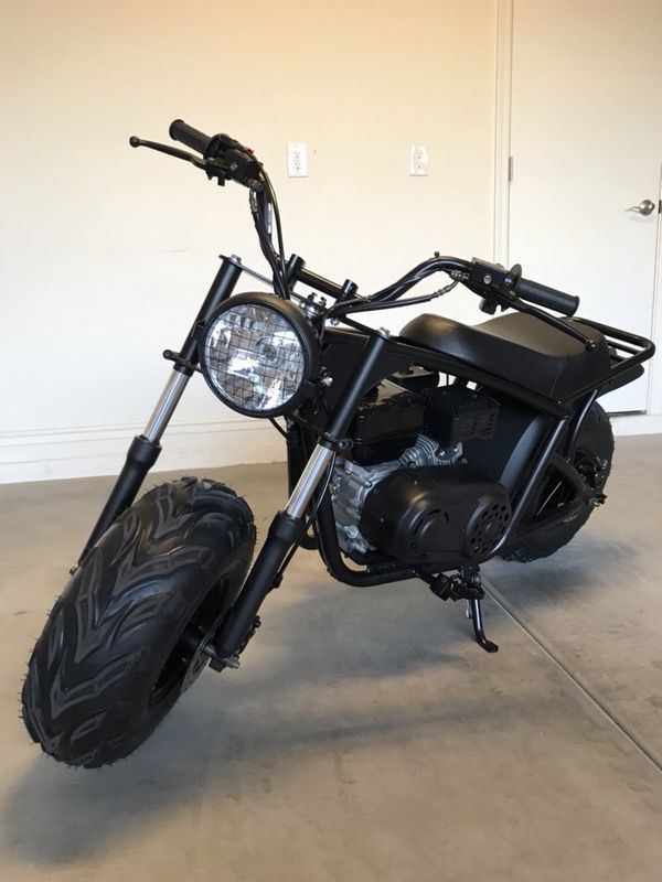 Monster Moto MM-B212 Mini Bike