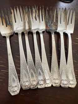 Set Of 8 Rogers Bros. Antique Forks Triple XS