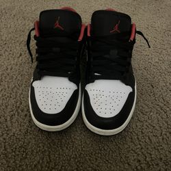 Jordan 1 Lows 