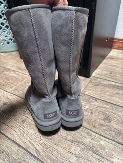 women's UGG boots